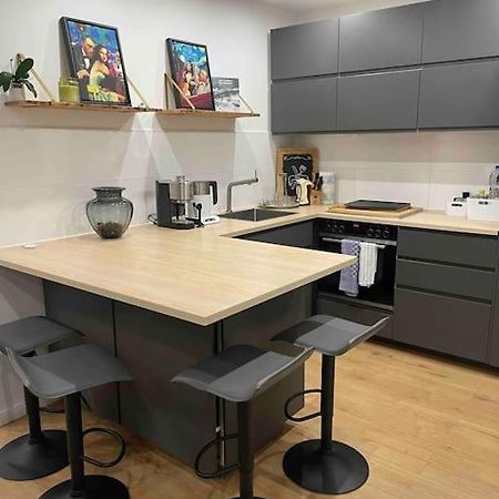 Messe- Augsburg- Legoland Guenzburg - 6 Personen Apartman Zusmarshausen Kültér fotó